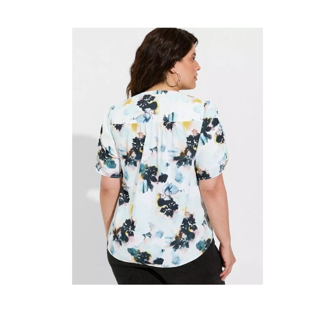 Women's White Floral V-Neck Blouse - Picture 2 of 8